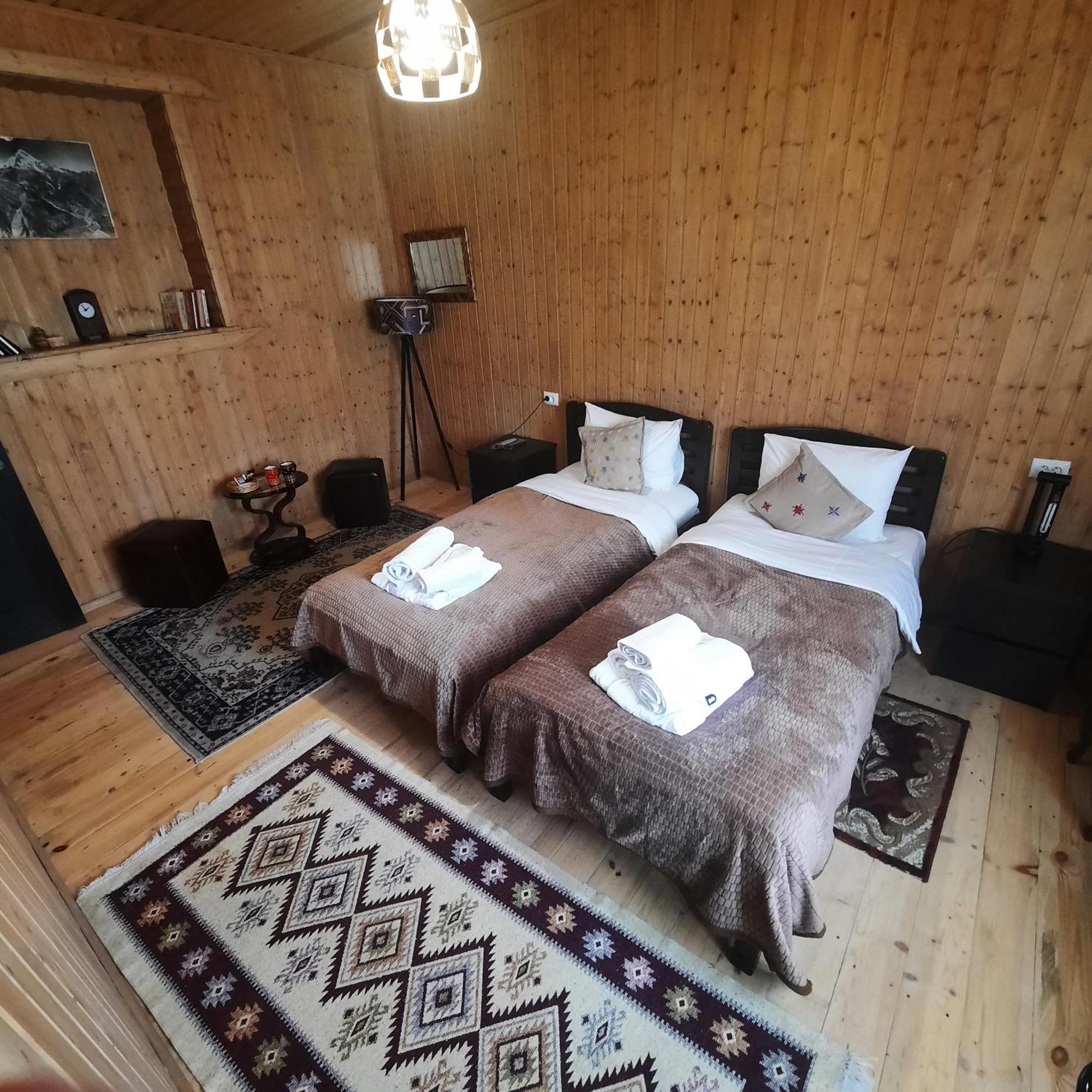 Bana Hotel Kazbegi Kültér fotó