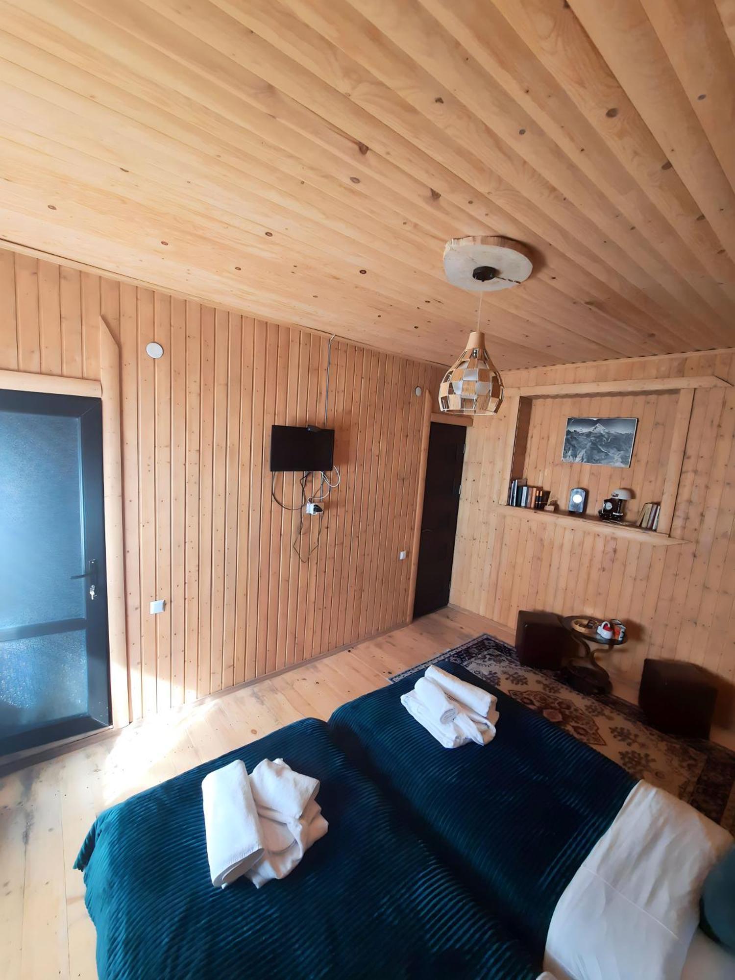Bana Hotel Kazbegi Kültér fotó