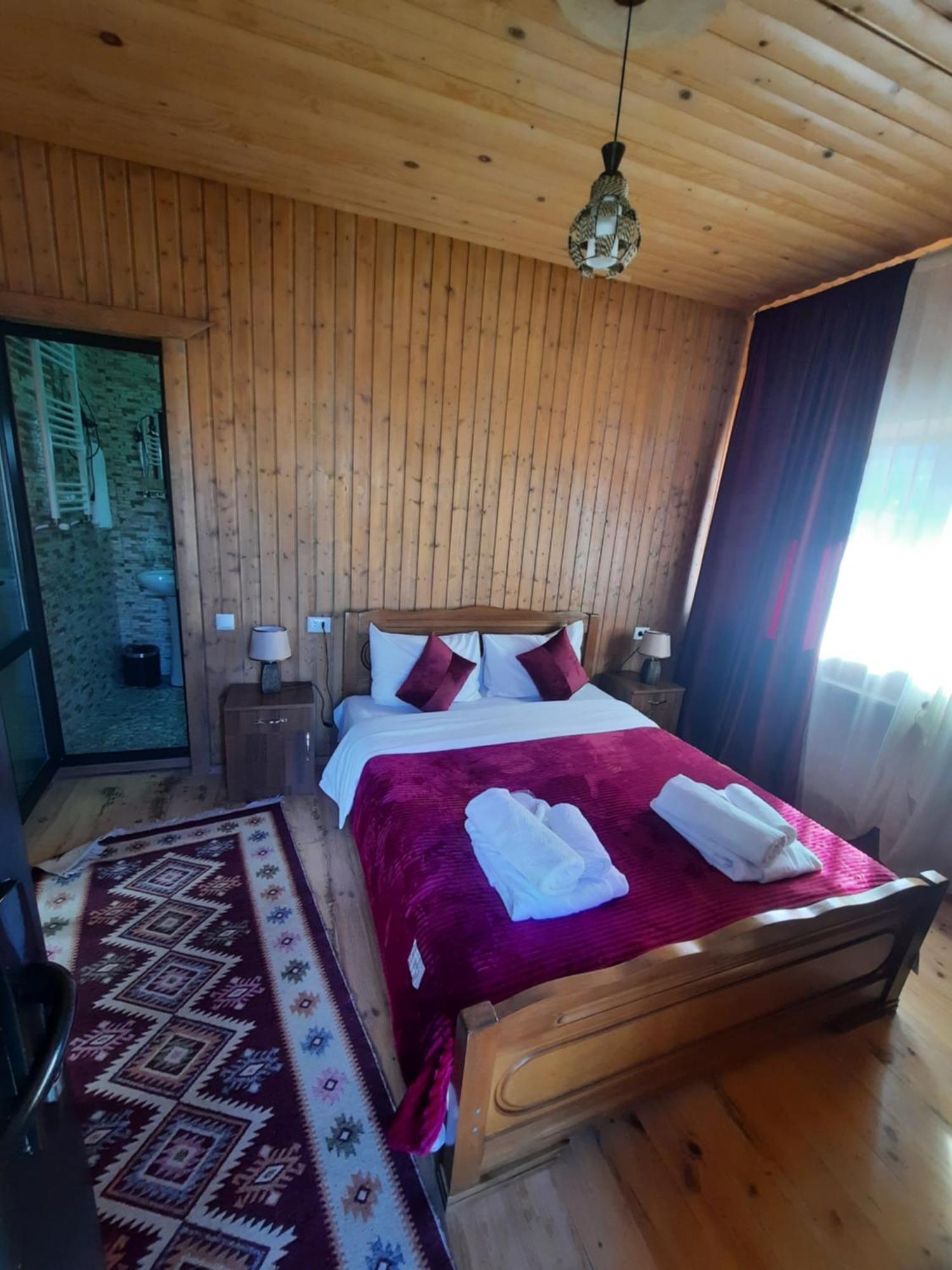 Bana Hotel Kazbegi Kültér fotó