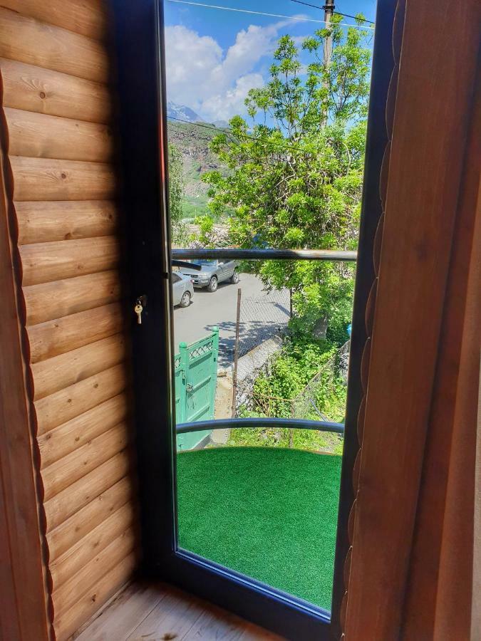 Bana Hotel Kazbegi Kültér fotó